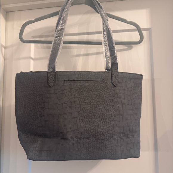 NWT Thirty-one City Scene Bag - Picture 1 of 5